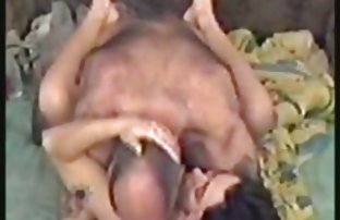XXX دو زن دختران خوش اندام, لیسیدن یکدیگر, آبدار, کس داغ پشت صحنه فیلم سکی