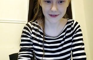 XXX جذاب ورزش ها نشان می دهد که فیلم داستانی سکی او را هدیه ای از طبیعت در مقابل دوربین