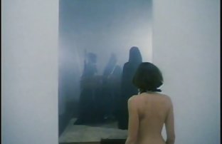 XXX لزبین سیاه و سفید در اتاق قفل عکس و فیلم سکی