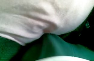 XXX حشری, سگ انگشت بر پشت صحنه سکی روی دوربین