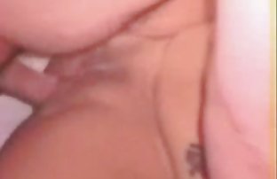 XXX سگ ماده در دیدن فیلم سکی تمام سوراخ